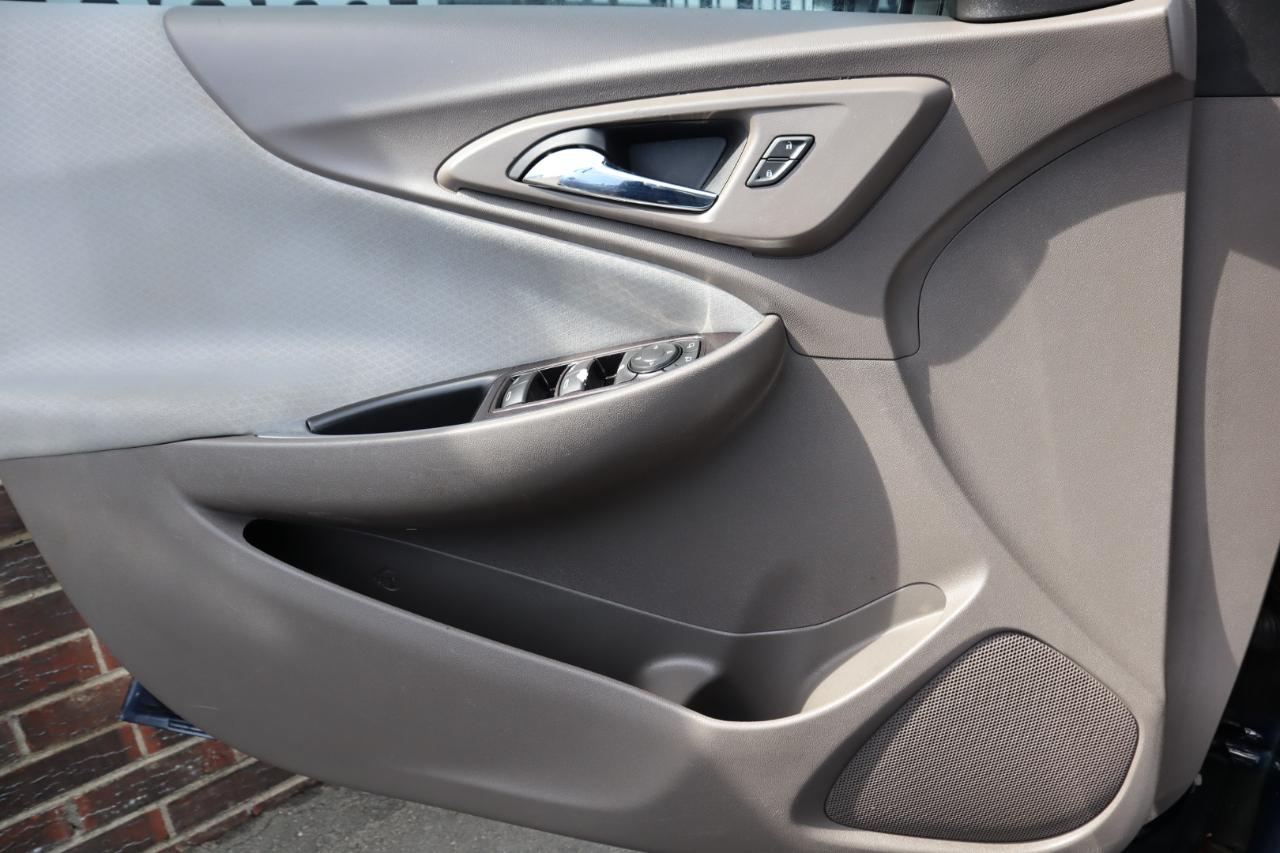 Chevrolet Malibu 4dr Sdn LT w/1LT 2017