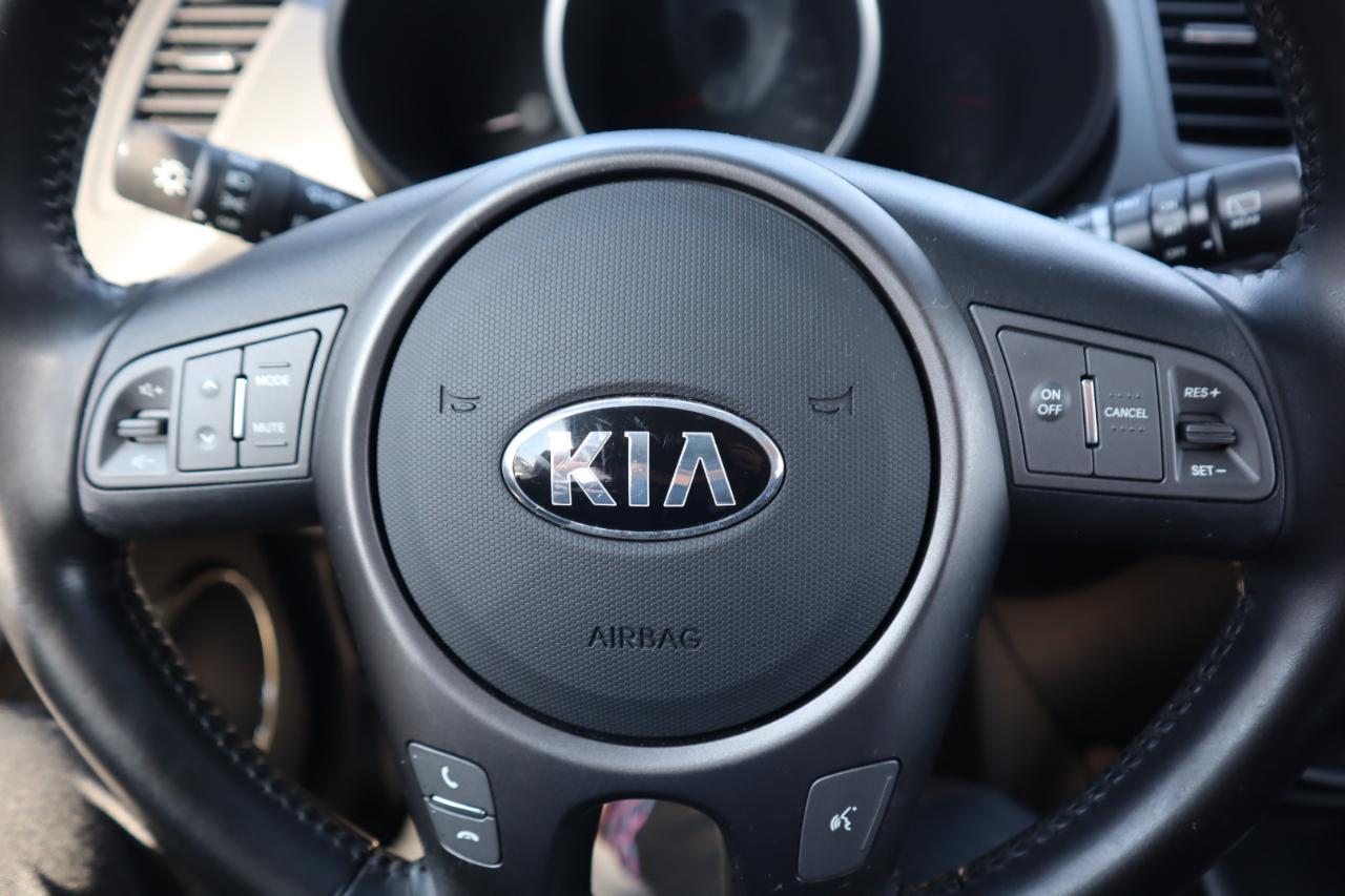 Kia Soul 5dr Wgn Auto + 2013