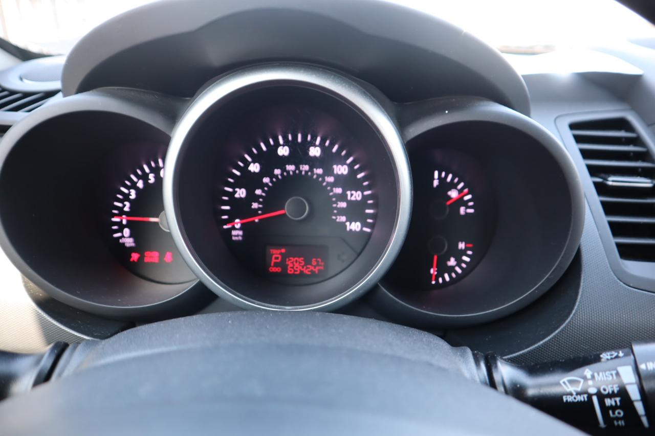 Kia Soul 5dr Wgn Auto + 2013