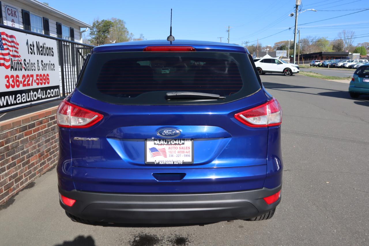 Ford Escape FWD 4dr S 2016
