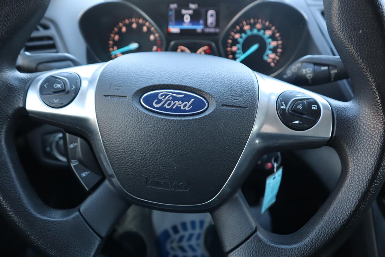 Ford Escape FWD 4dr S 2016