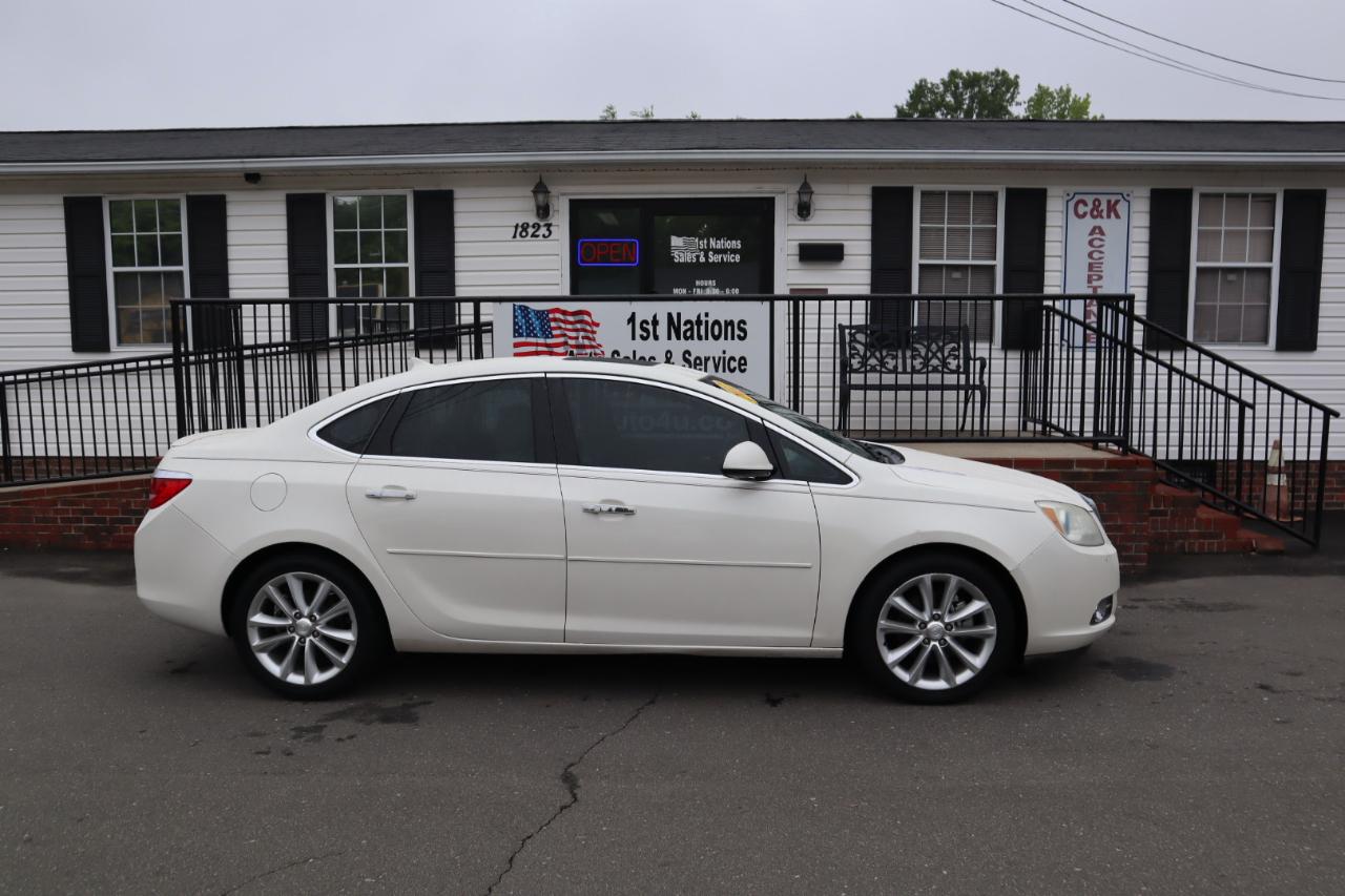 Buick Verano 4dr Sdn Leather Group 2012