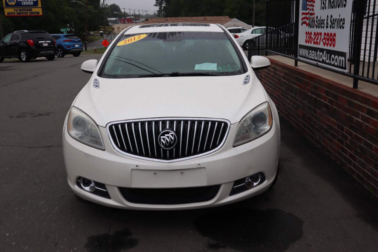 Buick Verano 4dr Sdn Leather Group 2012