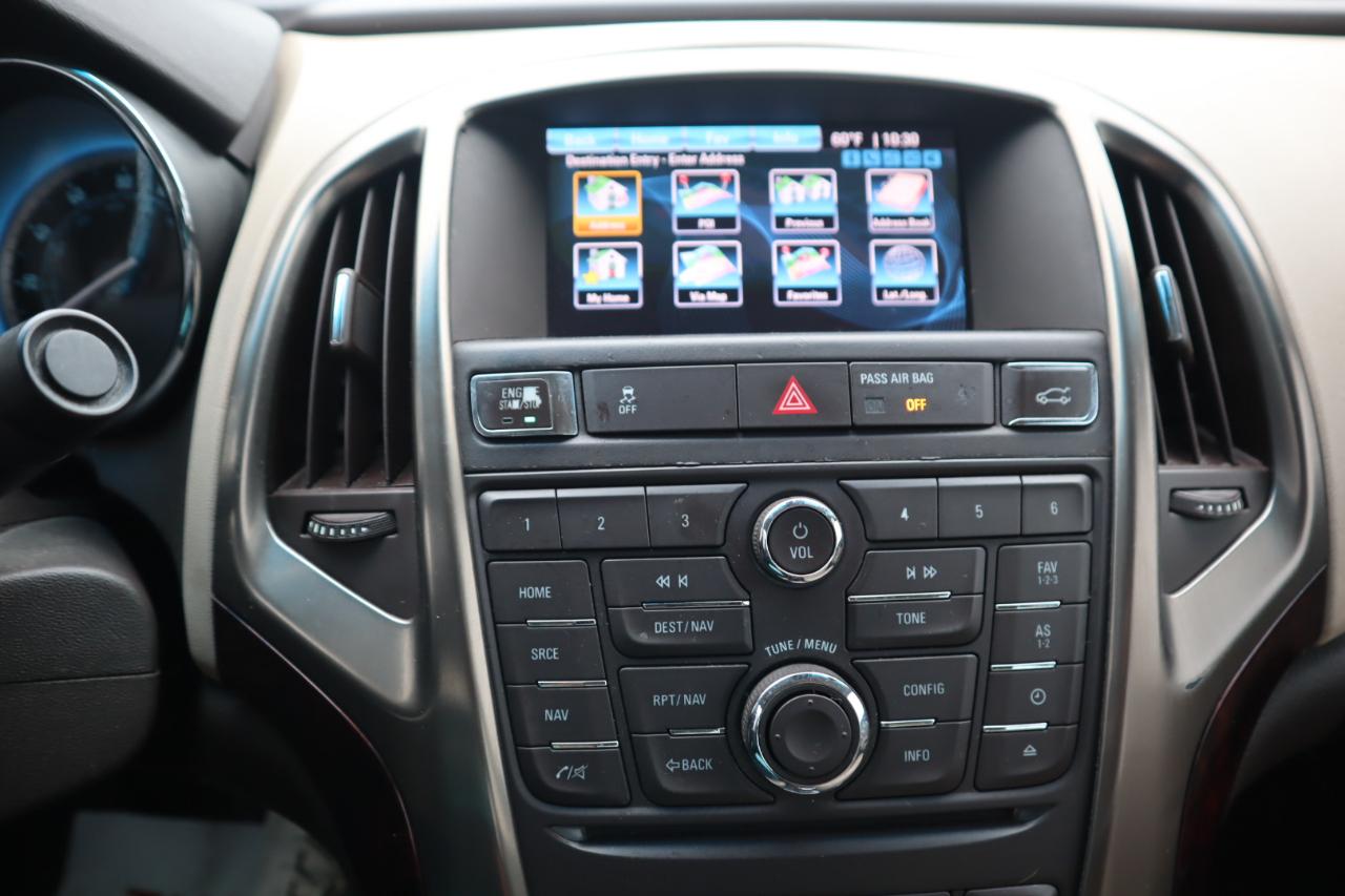 Buick Verano 4dr Sdn Leather Group 2012