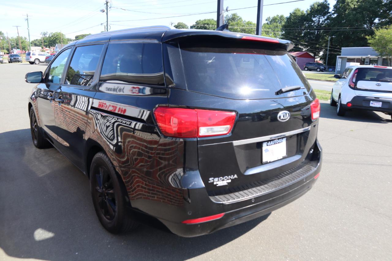Kia Sedona LX FWD 2018