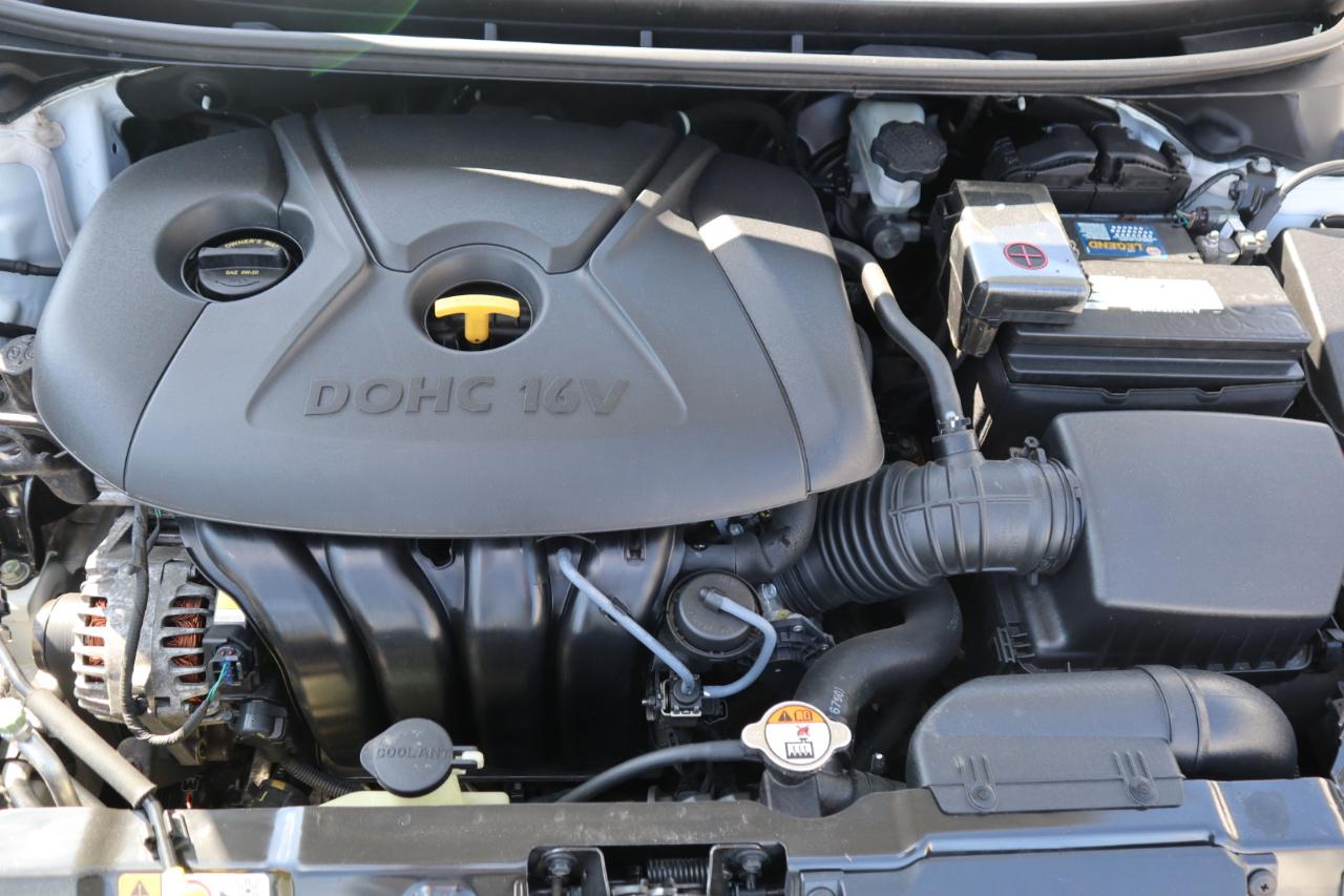 Hyundai Elantra 4dr Sdn Auto Limited (Alabama Plant) 2013