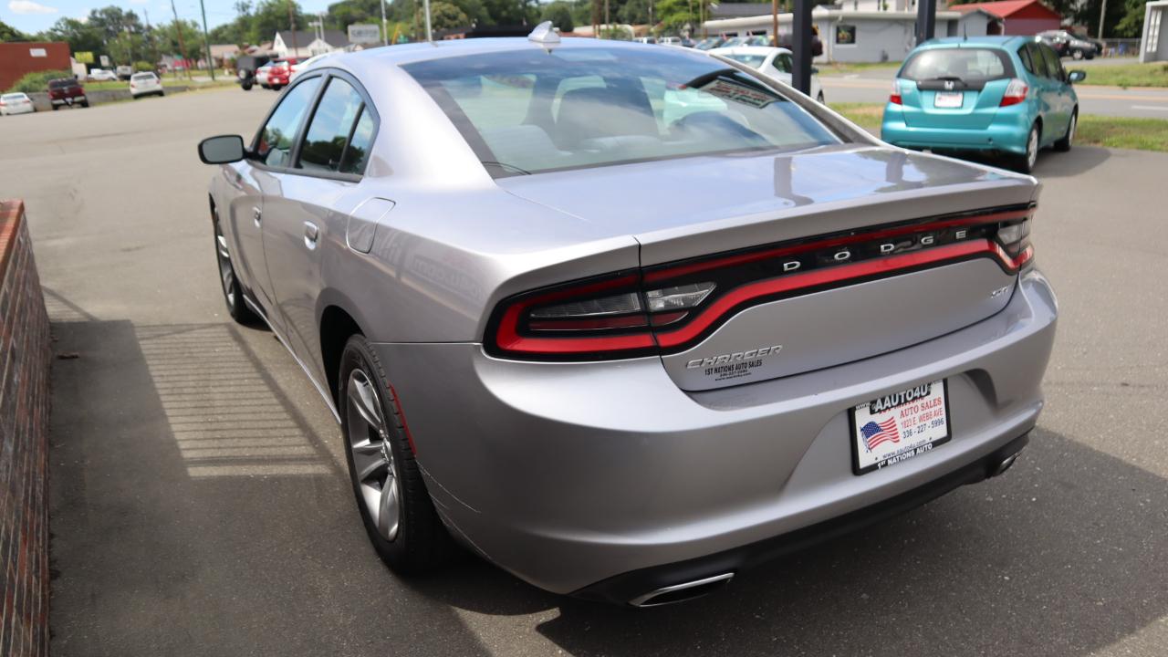 Dodge Charger SXT RWD 2017