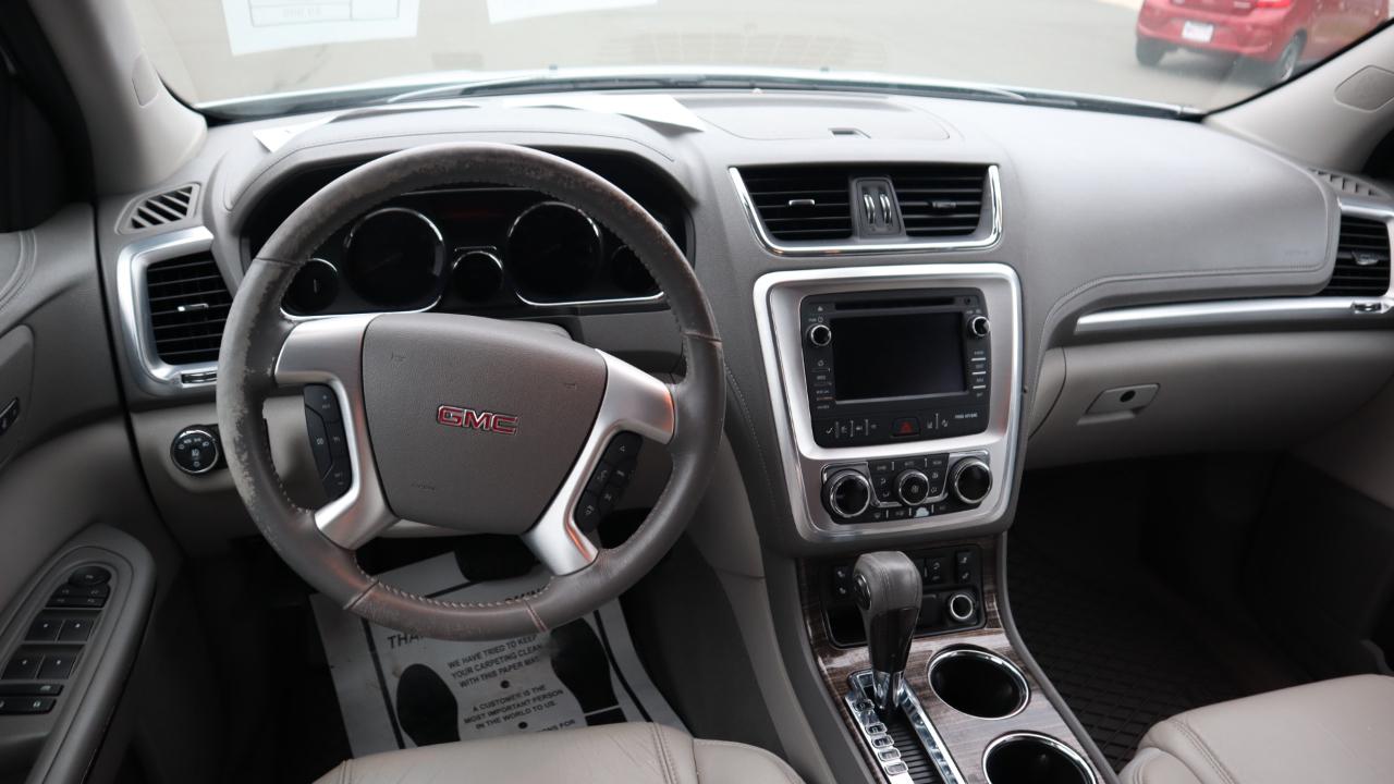 GMC Acadia FWD 4dr SLT w/SLT-1 2016