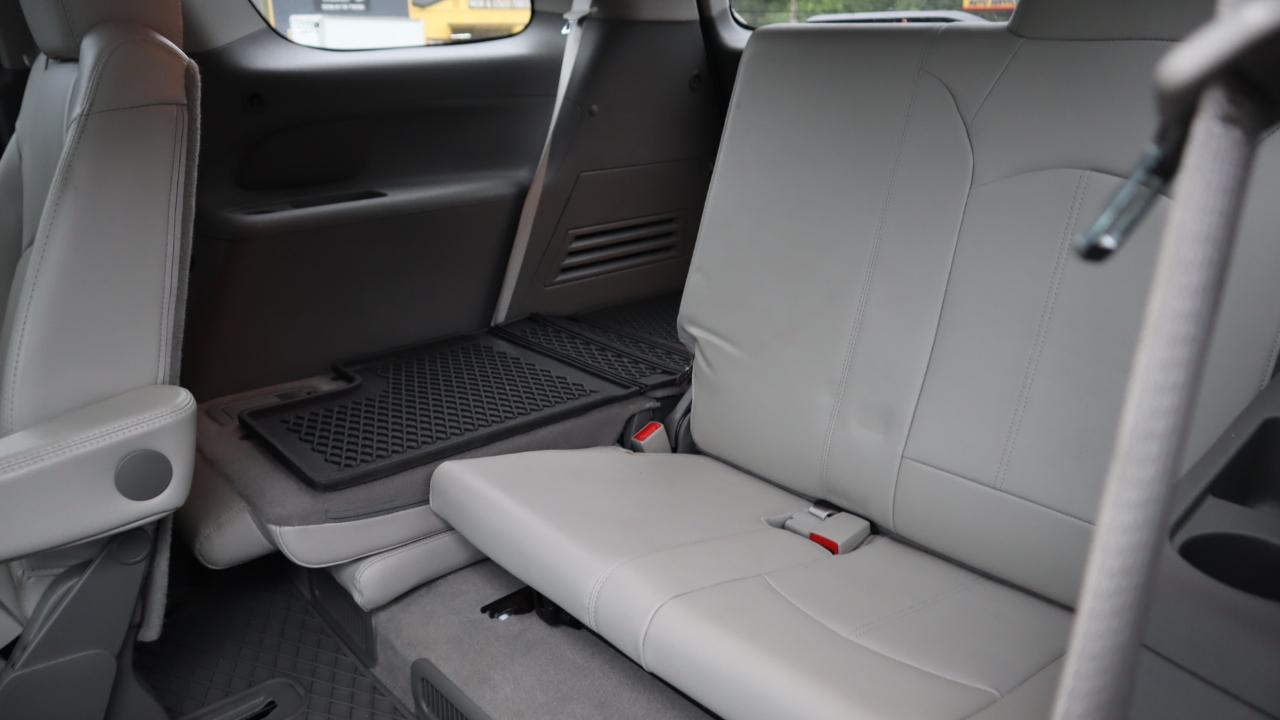 GMC Acadia FWD 4dr SLT w/SLT-1 2016