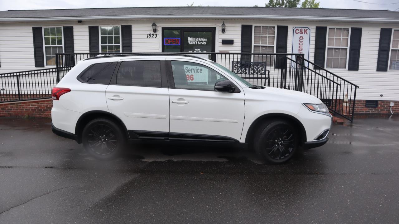 Mitsubishi Outlander SEL FWD 2018