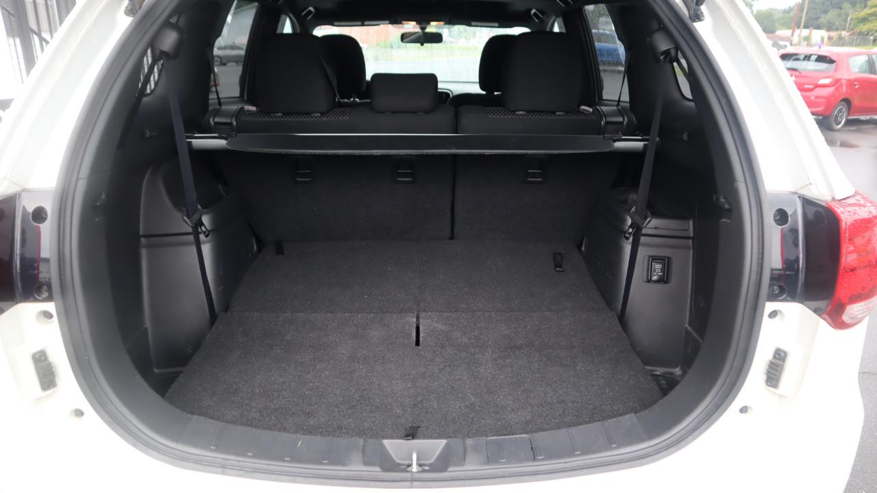 Mitsubishi Outlander SEL FWD 2018
