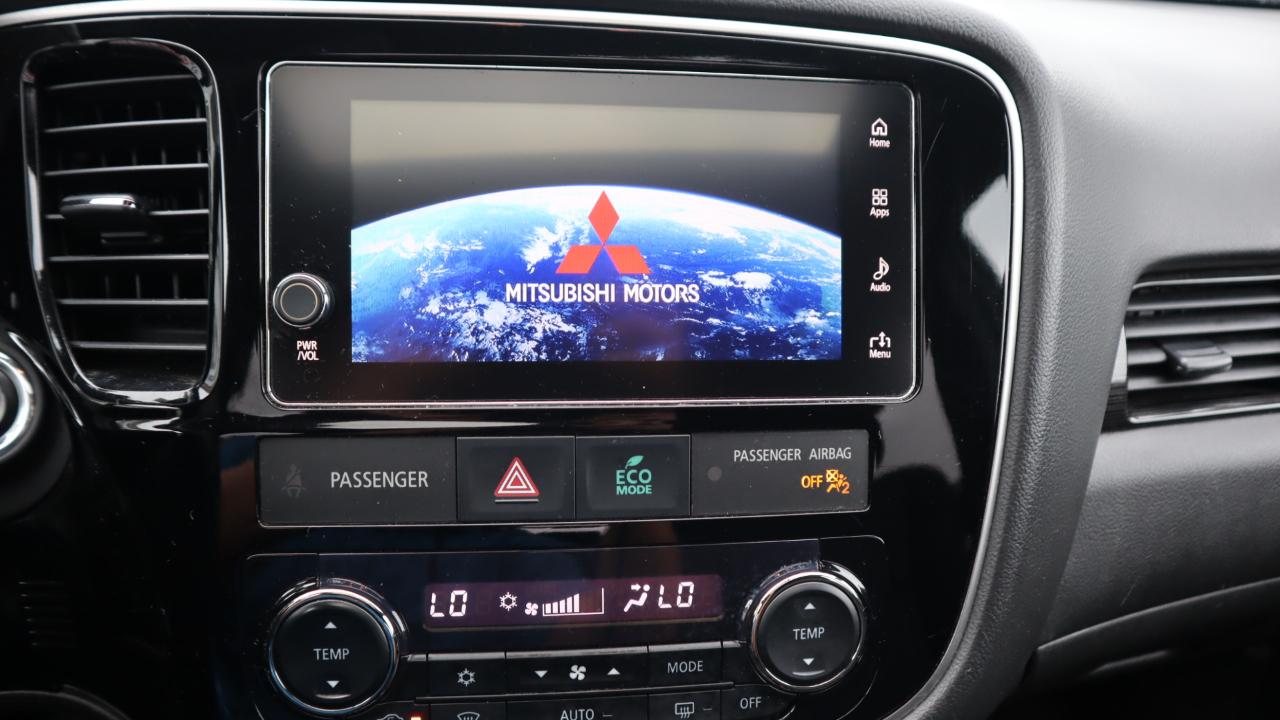 Mitsubishi Outlander SEL FWD 2018
