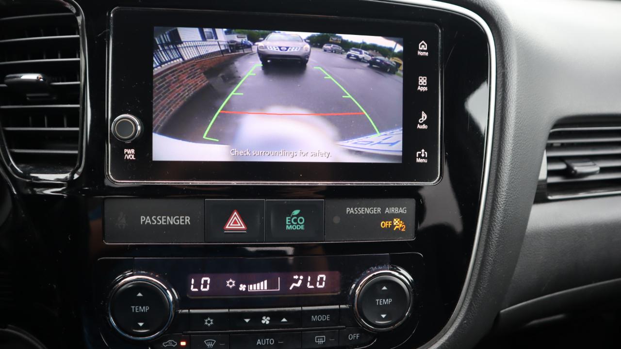 Mitsubishi Outlander SEL FWD 2018