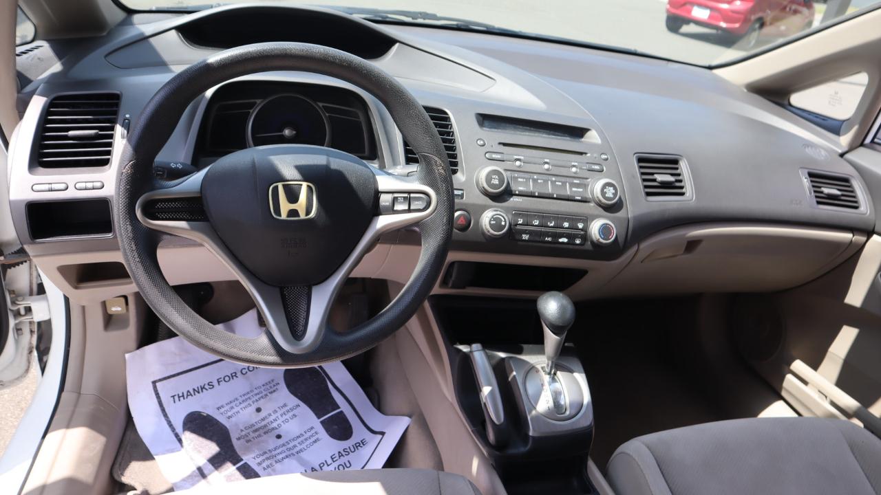 Honda Civic Sdn 4dr Auto LX 2011