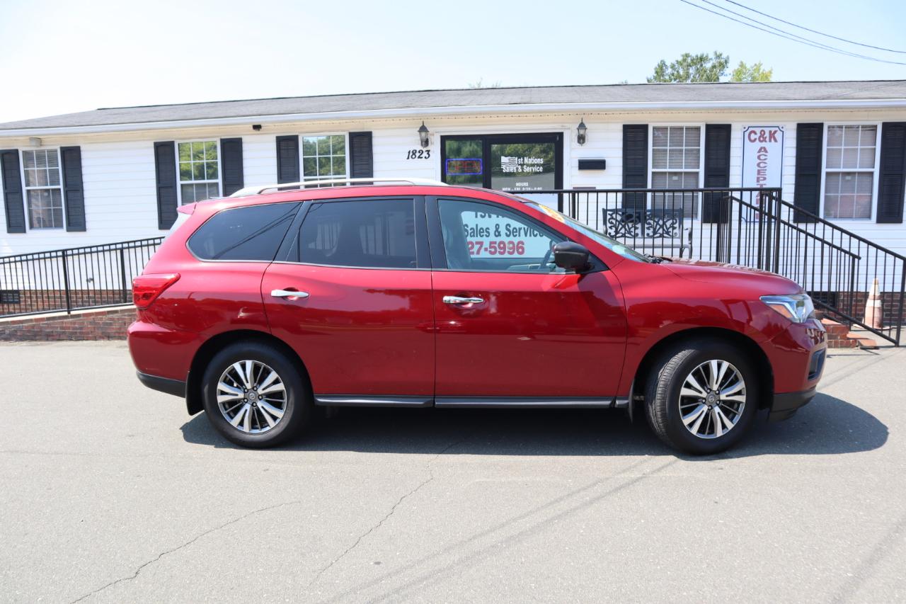 Nissan Pathfinder 4x4 SL 2019