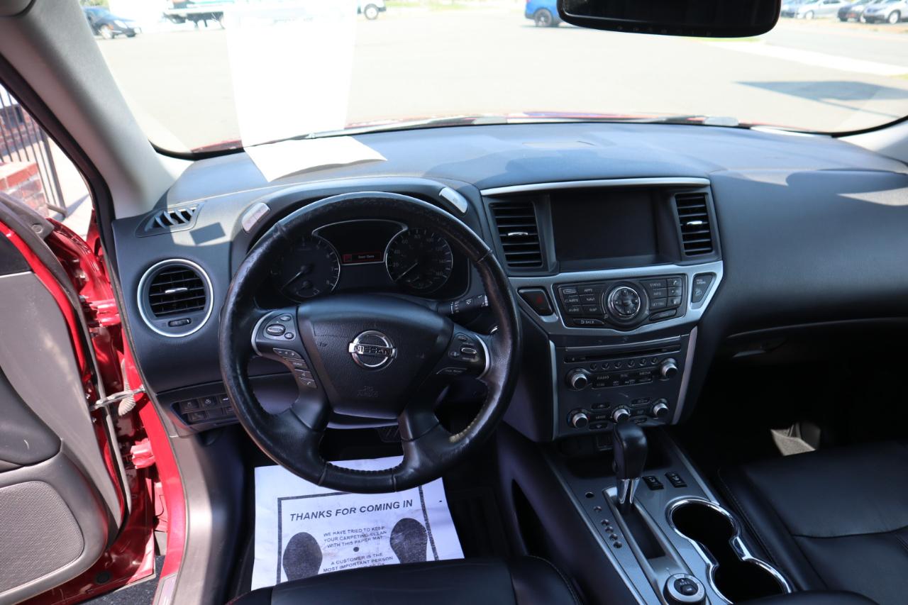 Nissan Pathfinder 4x4 SL 2019