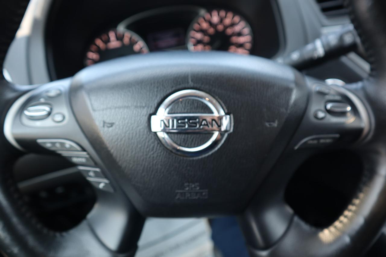 Nissan Pathfinder 4x4 SL 2019