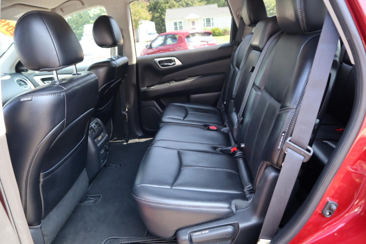 Nissan Pathfinder 4x4 SL 2019