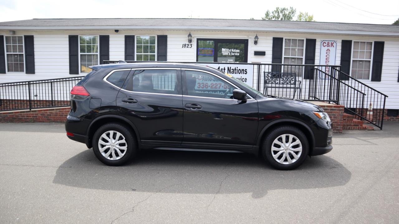 Nissan Rogue FWD S 2017