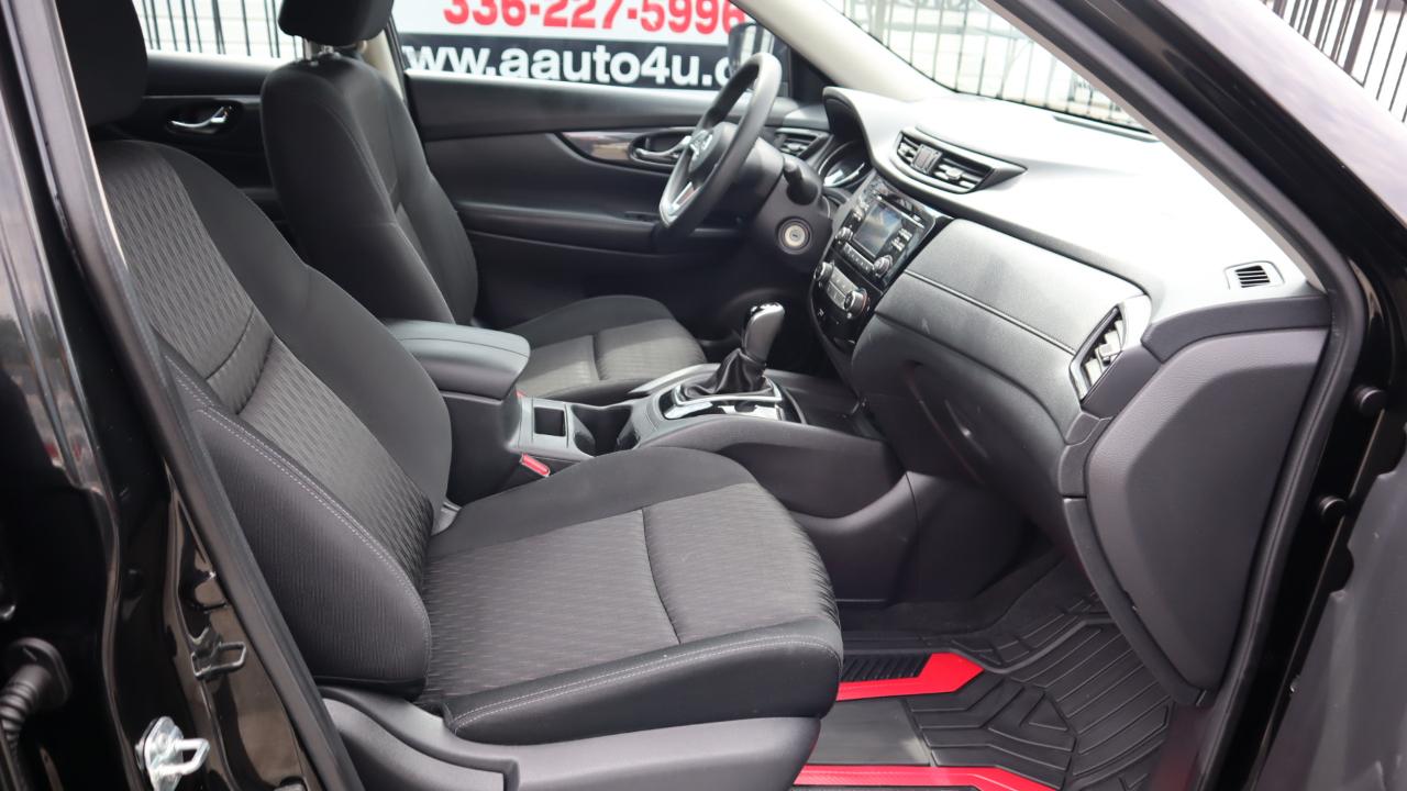 Nissan Rogue FWD S 2017
