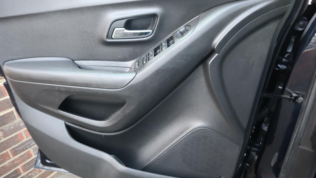 Chevrolet Trax AWD 4dr LT 2021