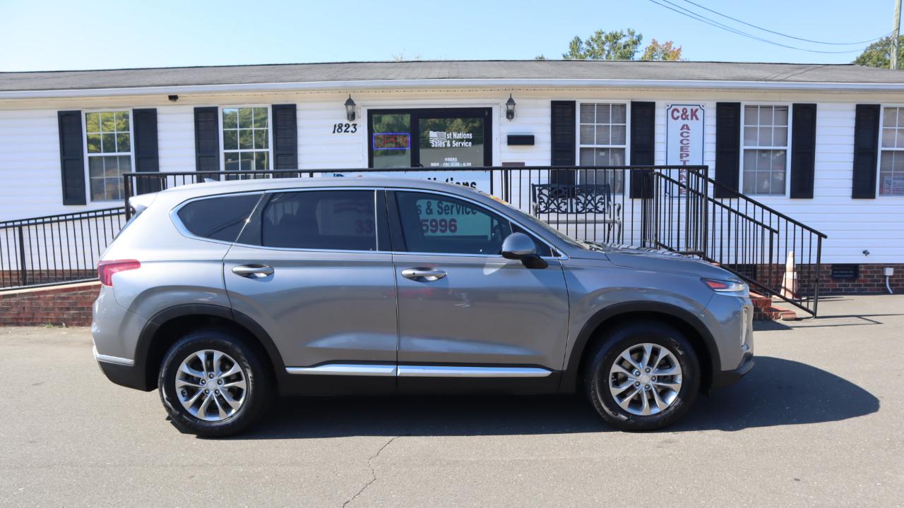 Hyundai Santa Fe SEL 2.4L Auto FWD 2019