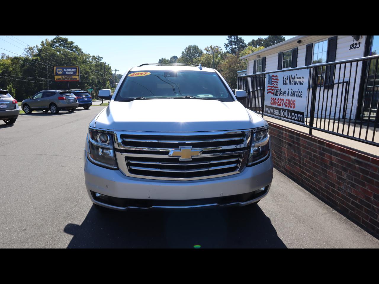 Chevrolet Suburban 4WD 4dr 1500 LT 2017