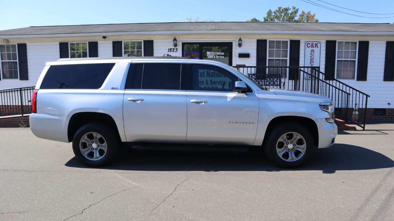 Chevrolet Suburban 4WD 4dr 1500 LT 2017