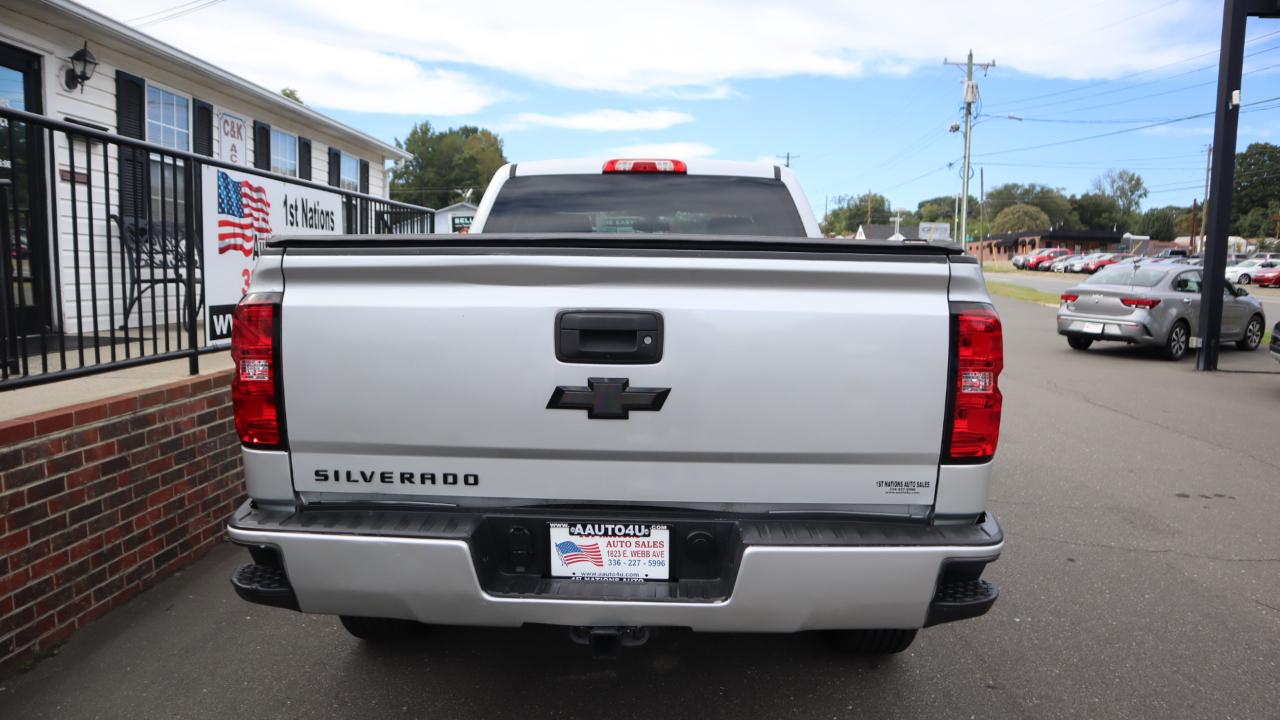 Chevrolet Silverado 1500 2WD Double Cab 143.5" Custom 2017