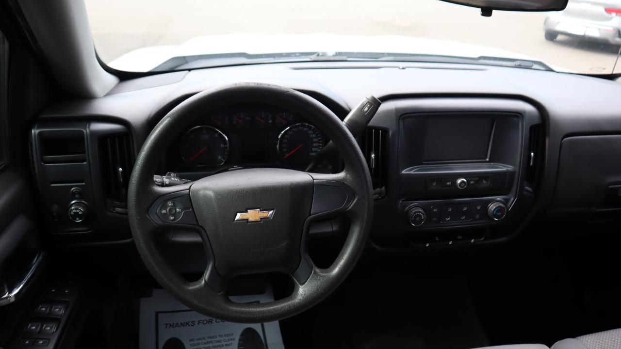 Chevrolet Silverado 1500 2WD Double Cab 143.5" Custom 2017