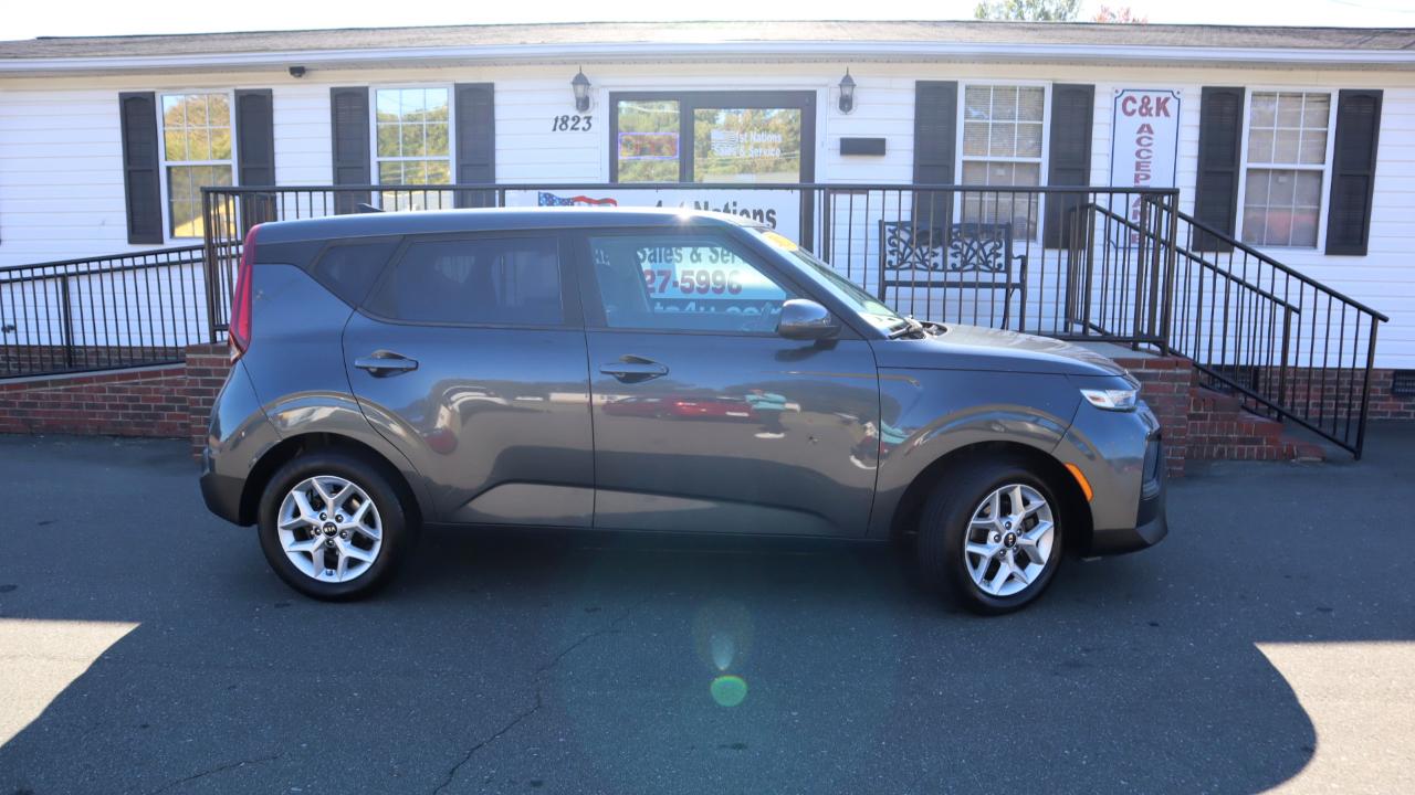 Kia Soul S IVT 2021