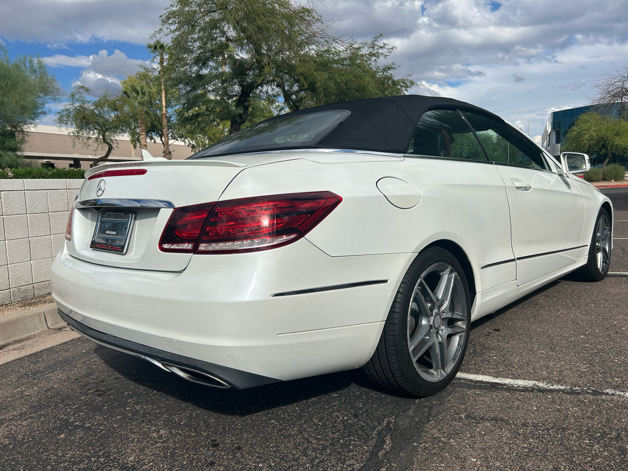 2014 Mercedes Benz E Cabriolet photo 4