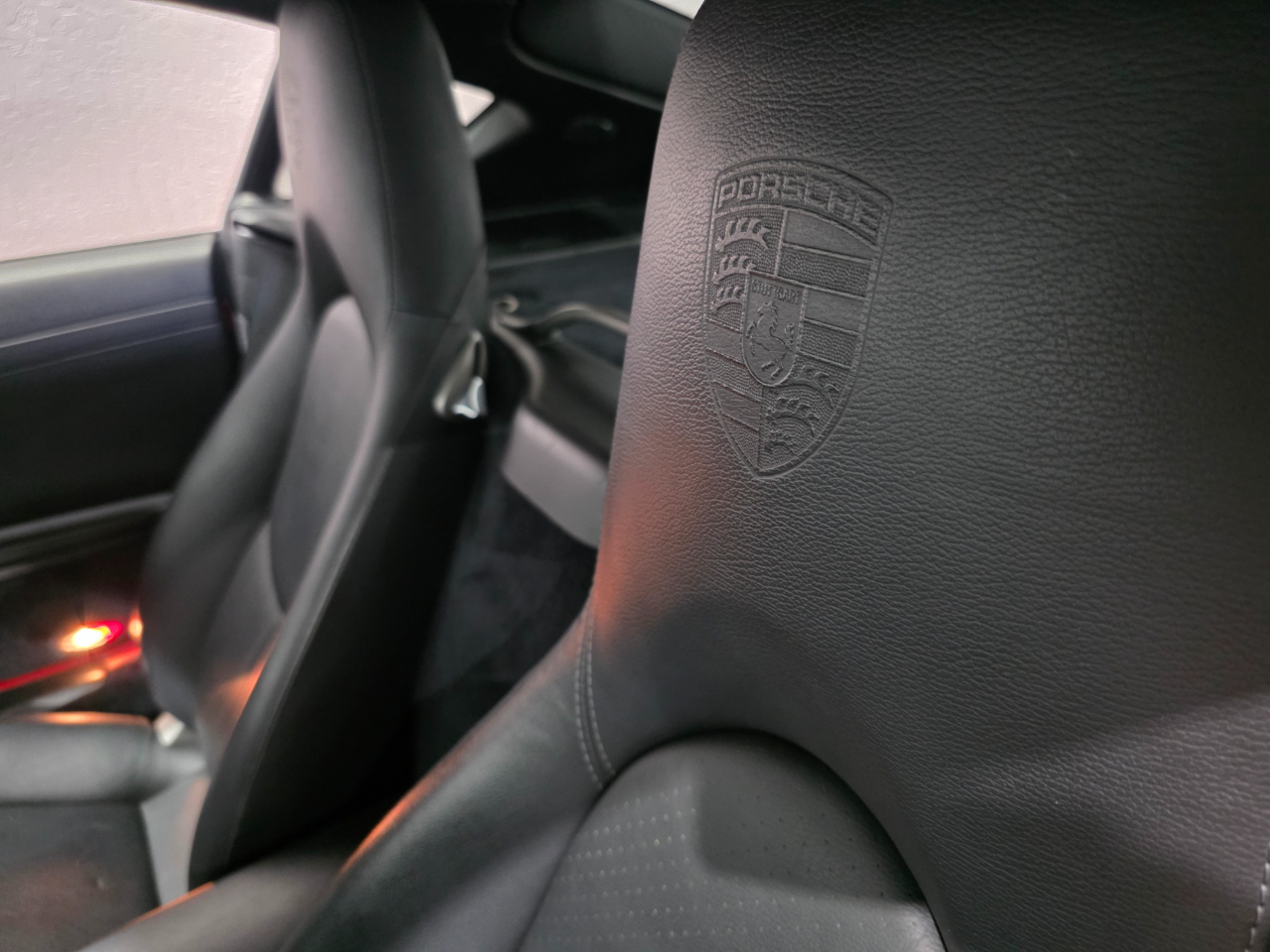 Porsche Cayman S 2011