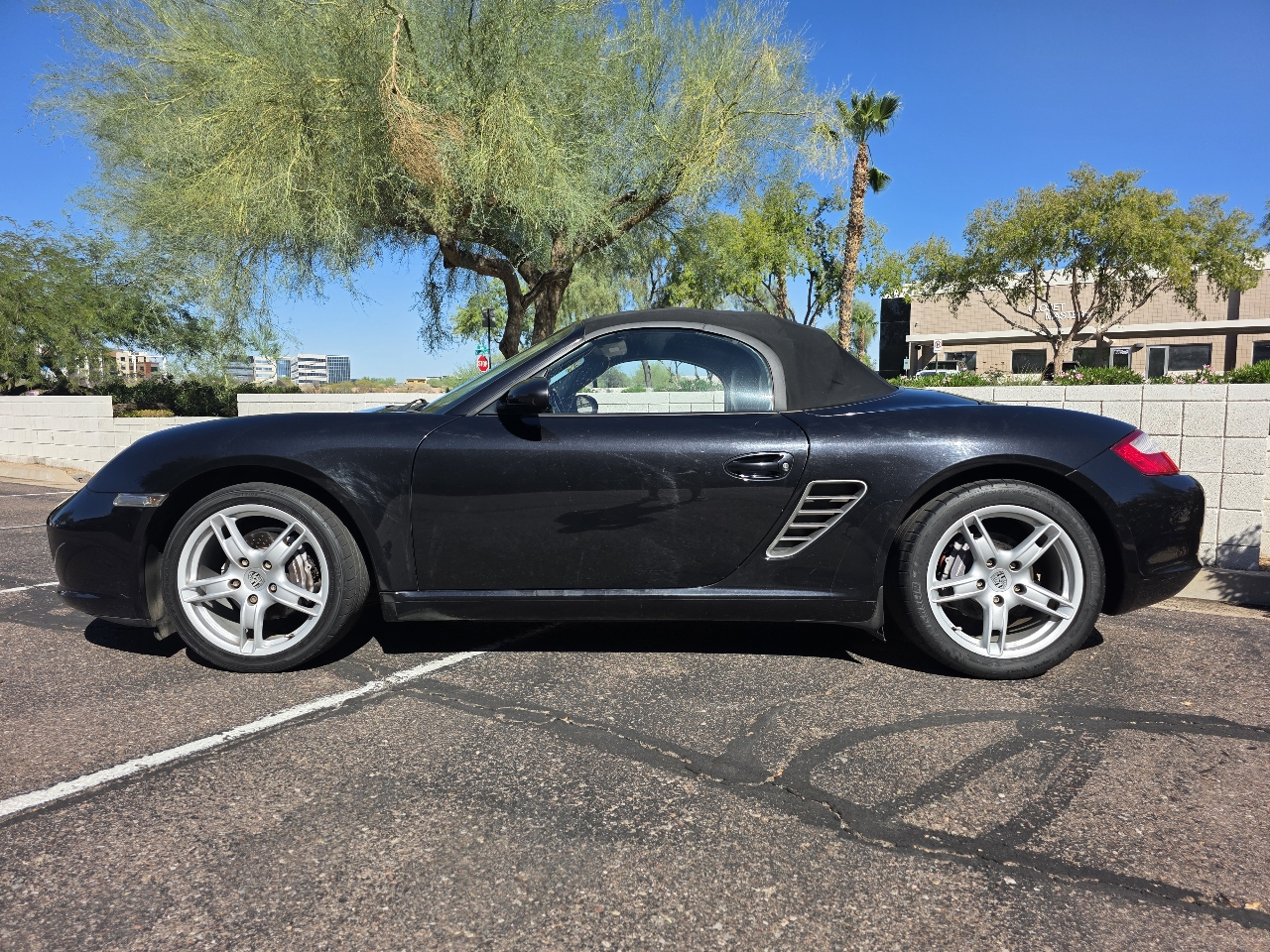 2005 Porsche Boxster Base photo 2