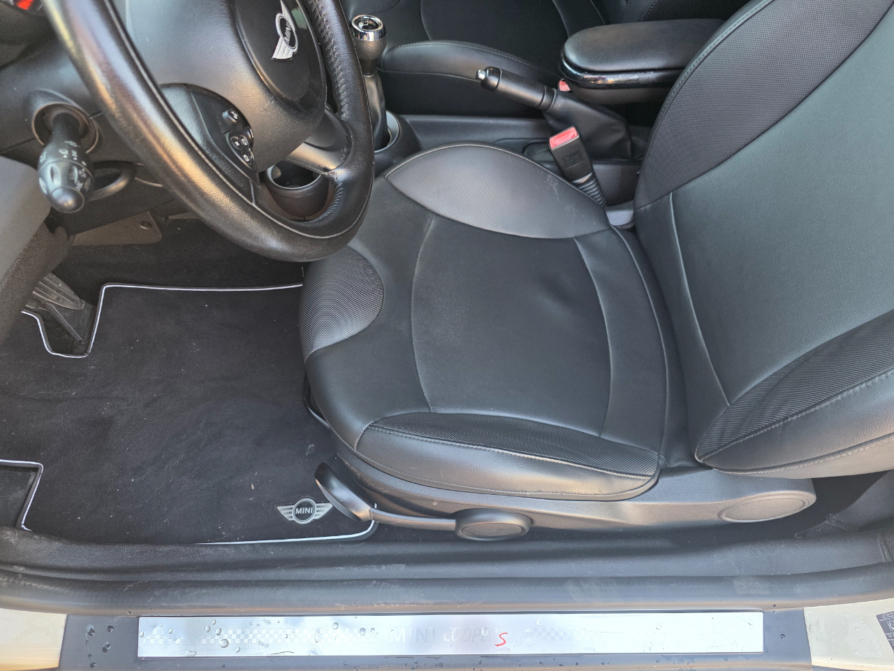2012 Mini Cooper Hardtop S photo 20