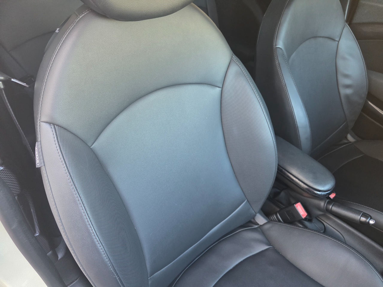 2012 Mini Cooper Hardtop S photo 38