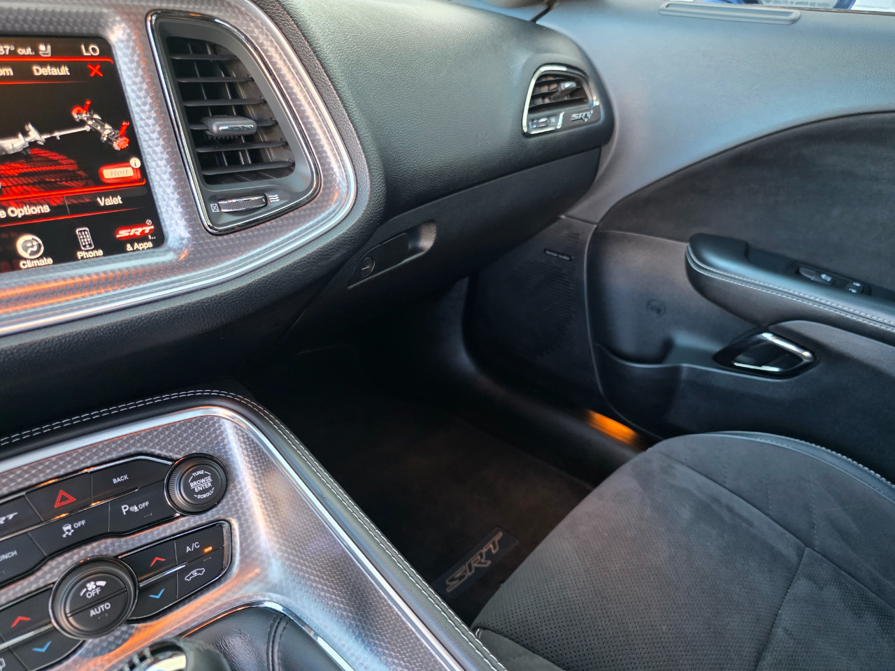 2015 Dodge Challenger SRT8 Hellcat photo 40