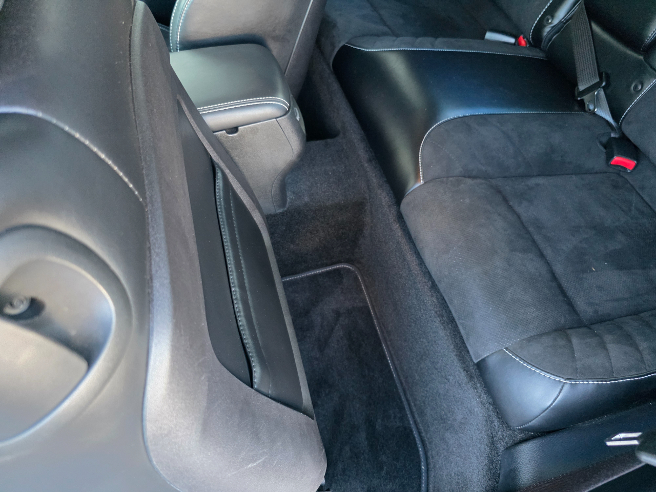 2015 Dodge Challenger SRT8 Hellcat photo 42