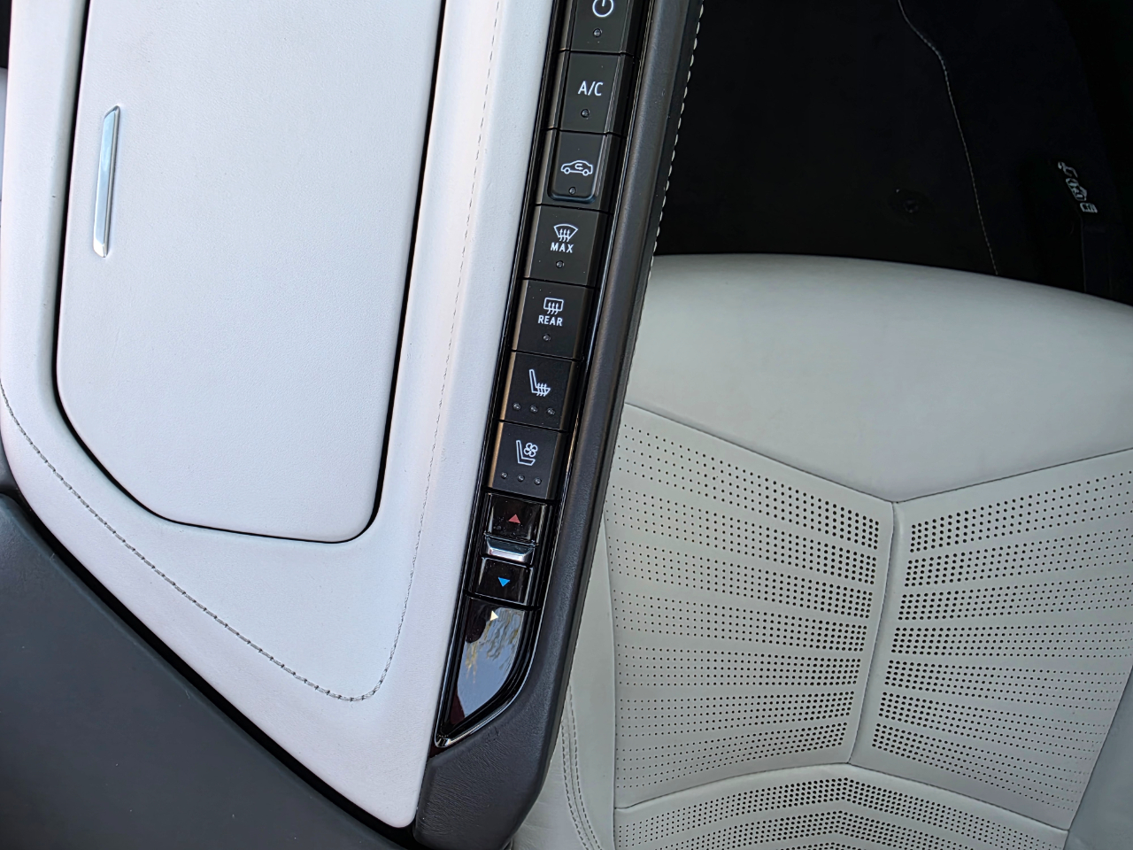 Chevrolet Corvette  2021