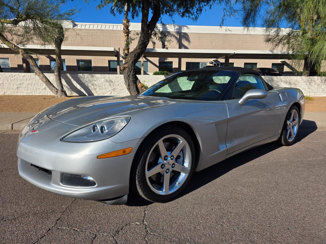Chevrolet Corvette Z51 3LT Convertible 2006