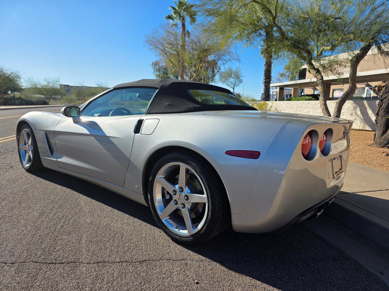 Chevrolet Corvette Z51 3LT Convertible 2006