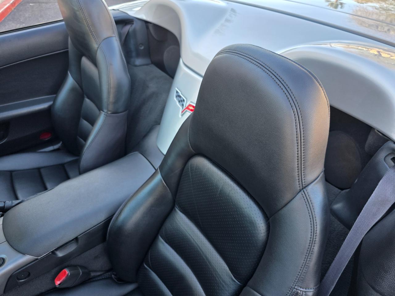 Chevrolet Corvette Z51 3LT Convertible 2006