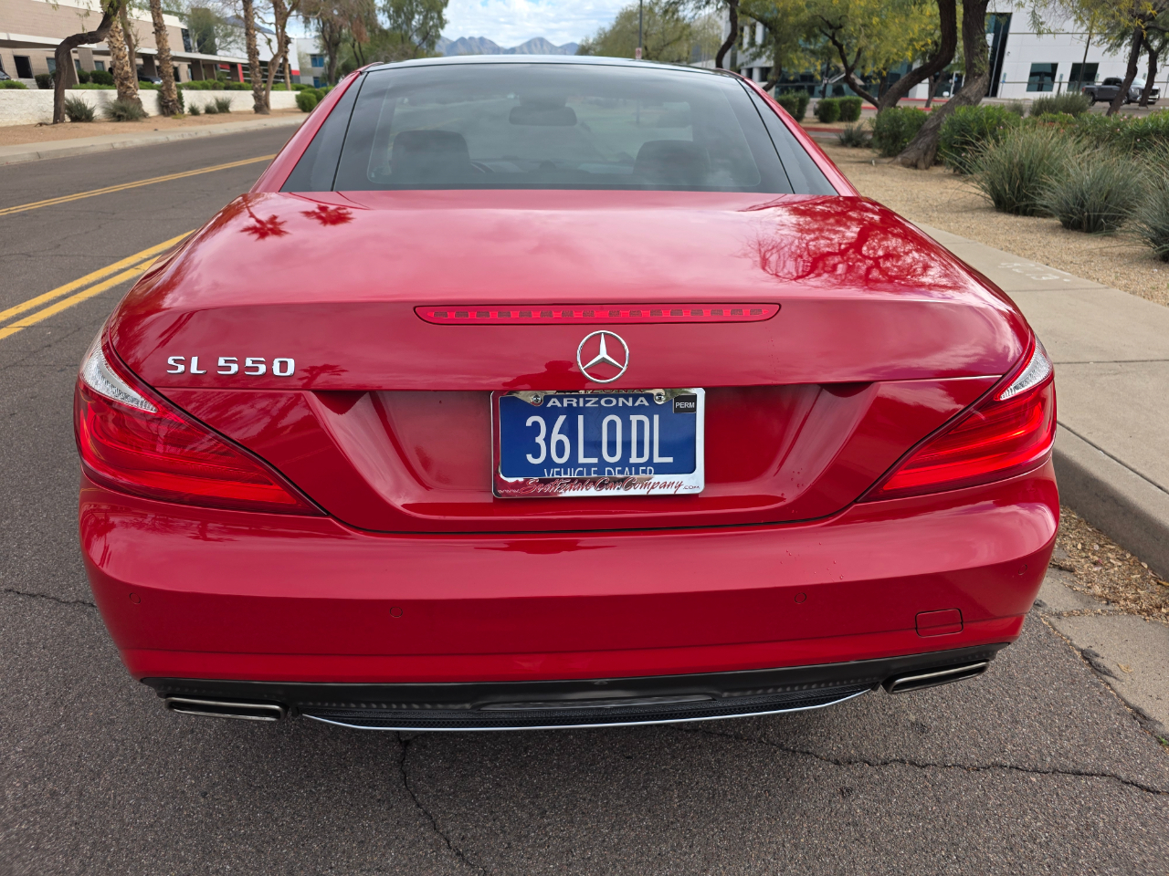 Mercedes-Benz SL-Class SL550R 2013