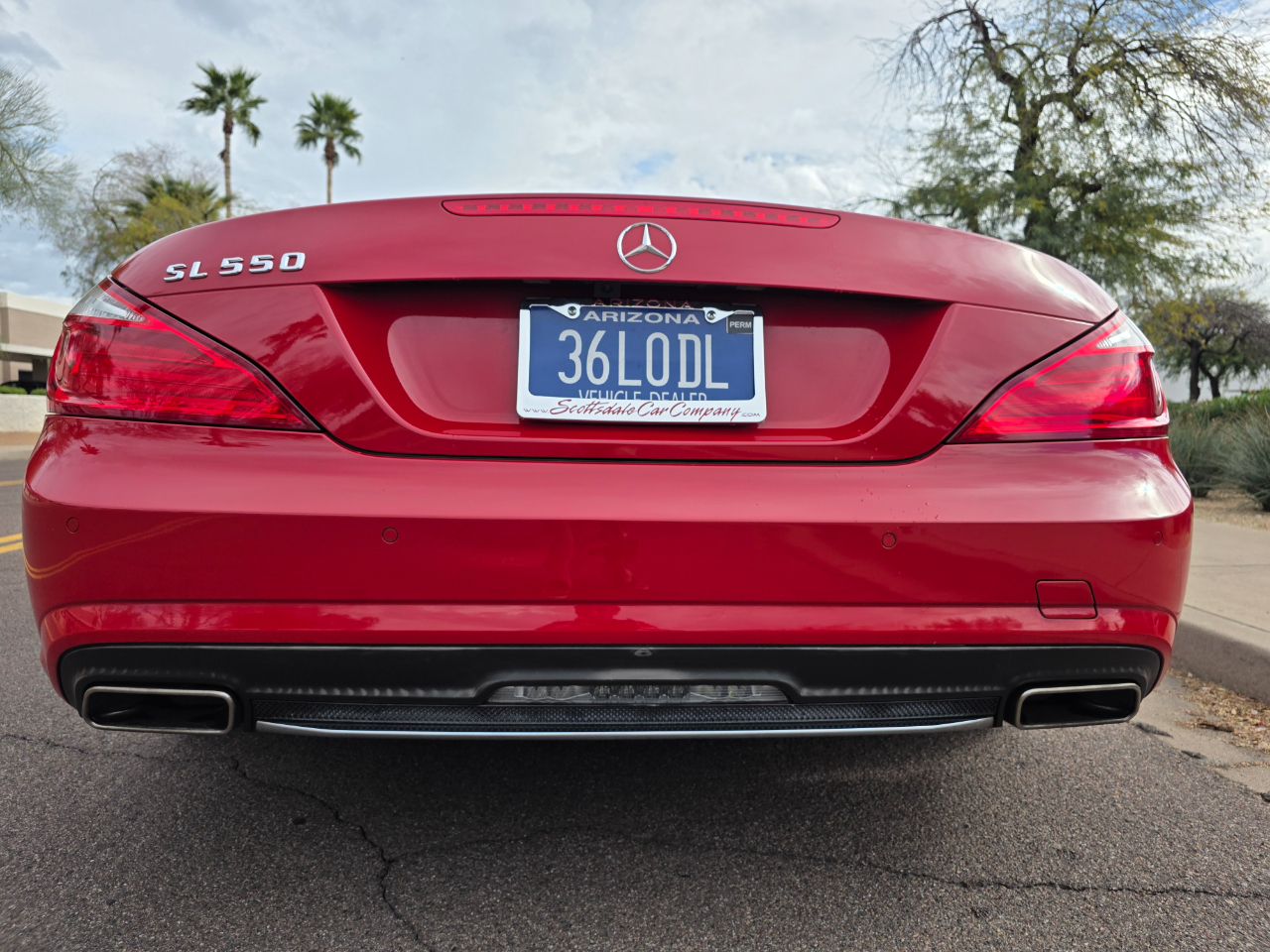 Mercedes-Benz SL-Class SL550R 2013