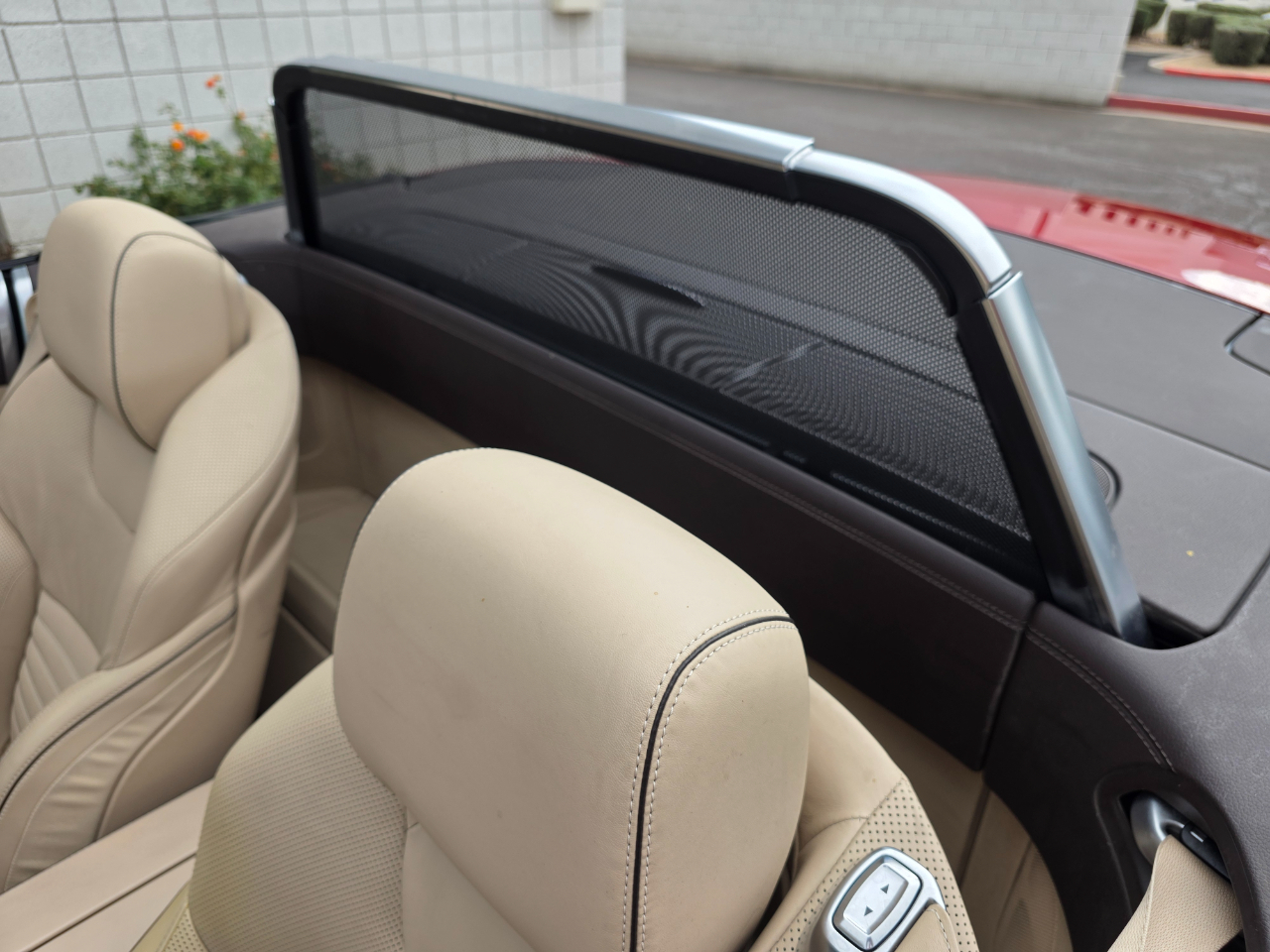 Mercedes-Benz SL-Class SL550R 2013