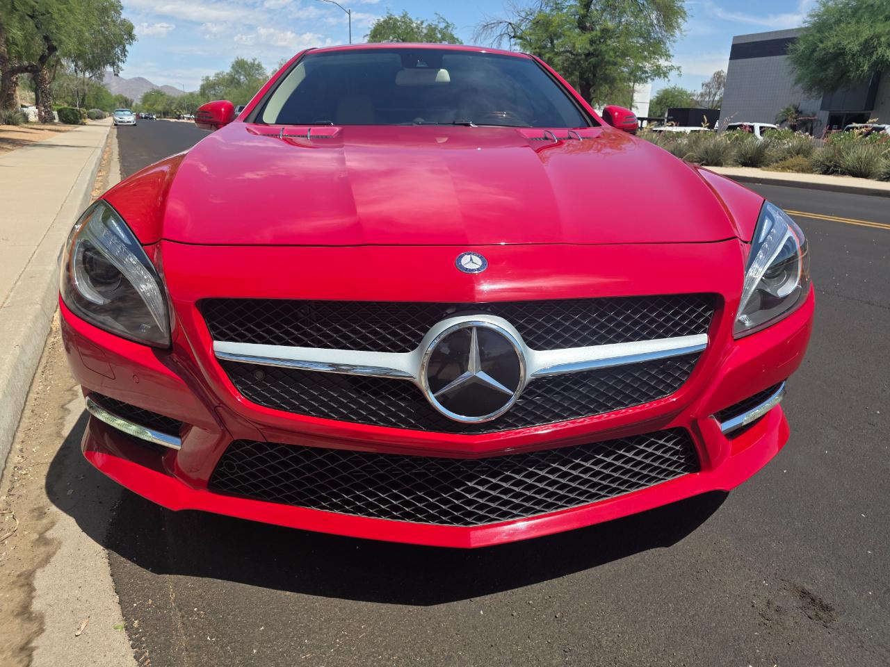 Mercedes-Benz SL-Class SL550 2013