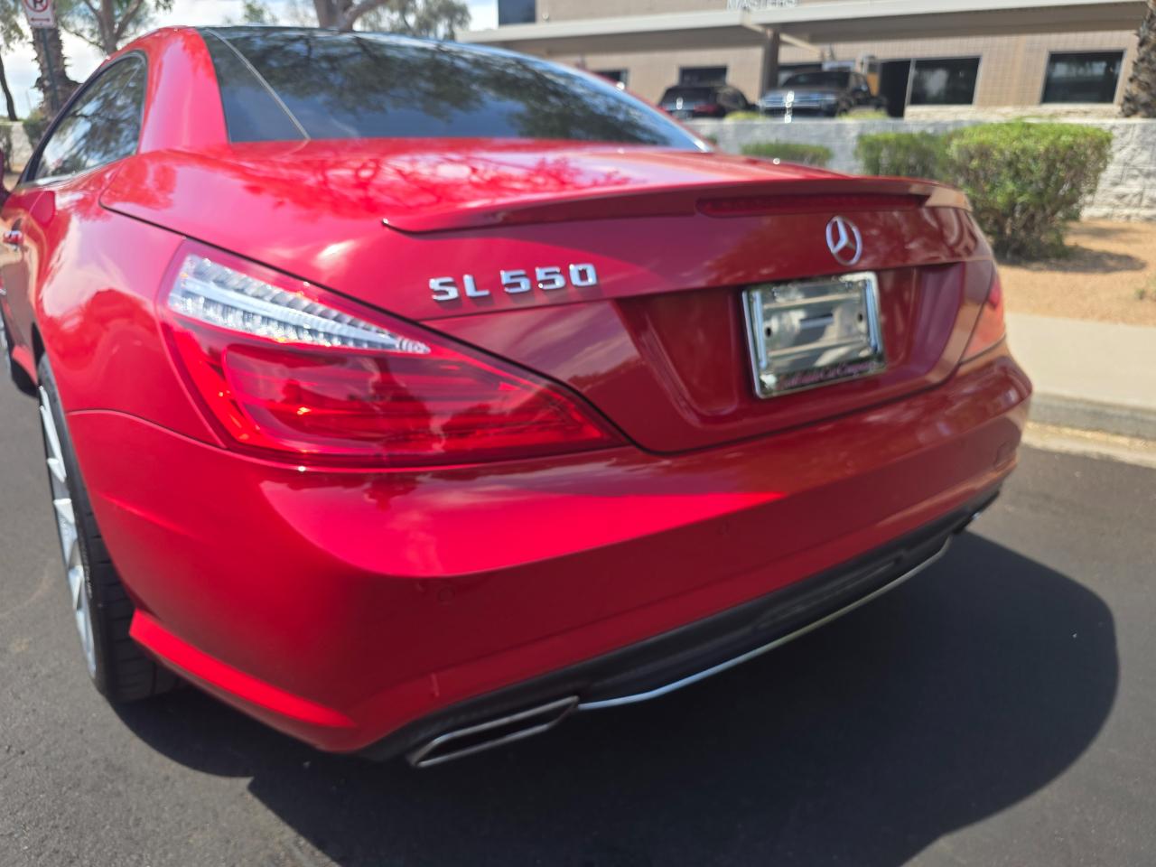 Mercedes-Benz SL-Class SL550 2013