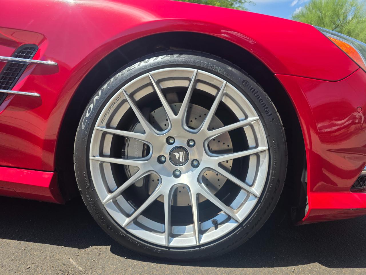 Mercedes-Benz SL-Class SL550 2013