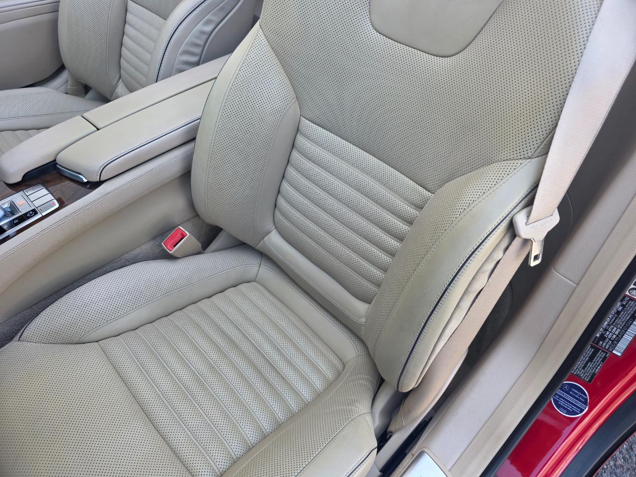 Mercedes-Benz SL-Class SL550 2013