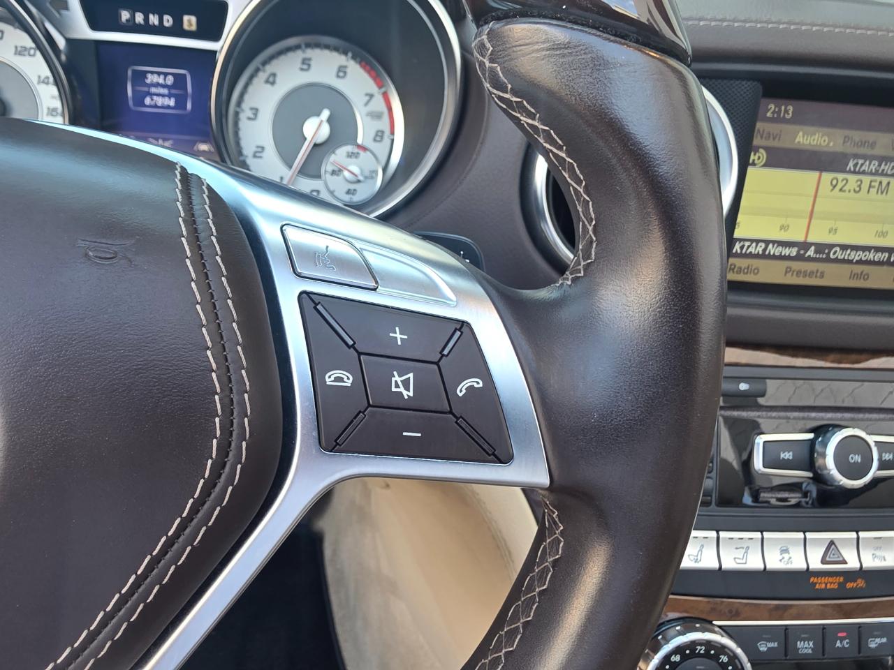 Mercedes-Benz SL-Class SL550 2013